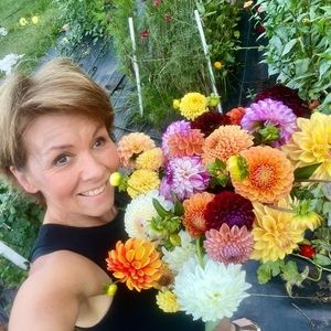 Meet your Posher, Cindy